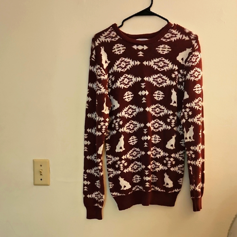 Small On the Byas Maroon and White‎ Patterned Sweater